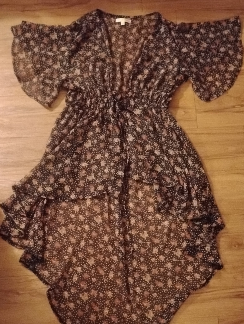 Floral High-Low Ruffle Tie Top - Picture 4 of 4